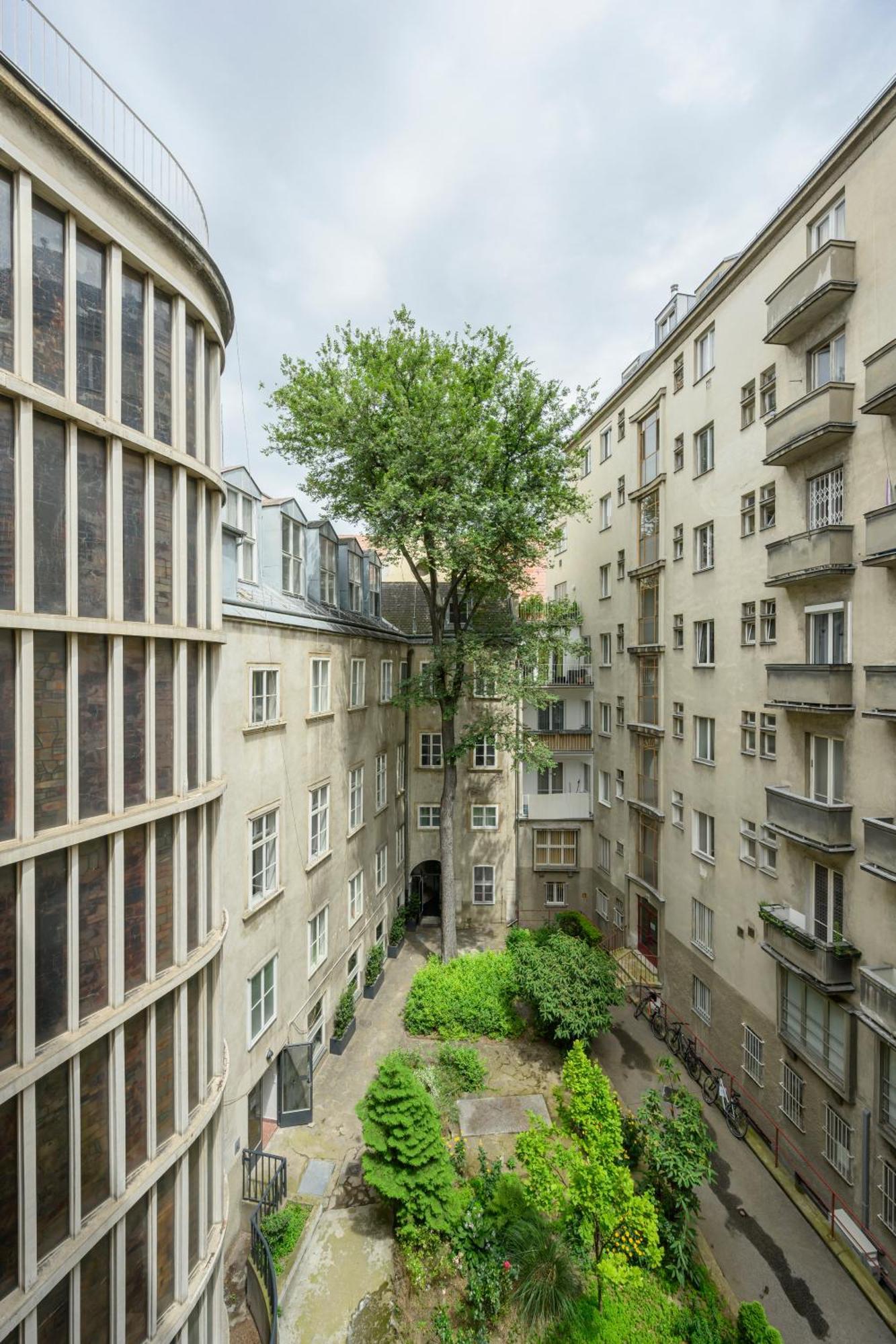 Elegance Palais Palffy Apartments Vienna Exterior photo